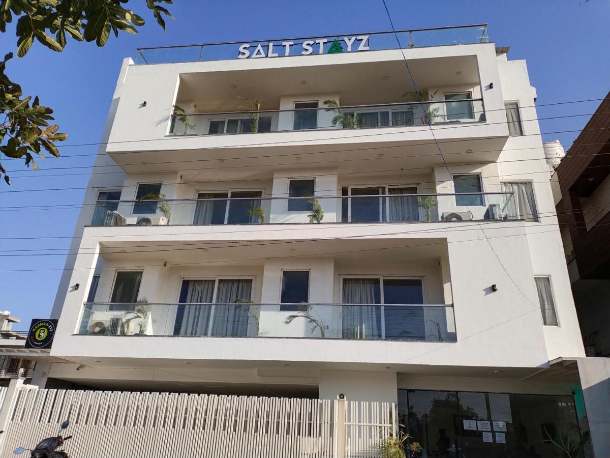 Saltstayz Sector 52 - Ardee City Mall Gurgaon Eksteriør billede